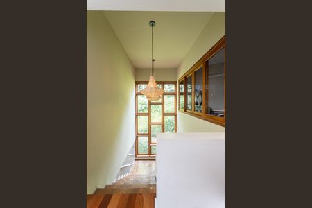 Casa para alugar com 376m², 4 quartos e 5 vagas