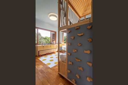 Casa para alugar com 376m², 4 quartos e 5 vagas