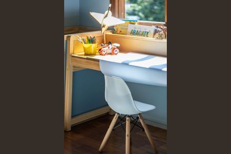 Casa para alugar com 376m², 4 quartos e 5 vagas