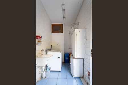 Casa para alugar com 376m², 4 quartos e 5 vagas