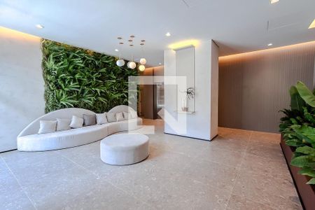 Studio à venda com 34m², 1 quarto e sem vaga Studio à venda com 34m², 1 quarto e sem vagaHall