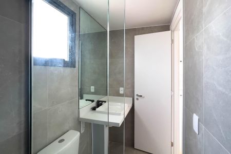 Studio à venda com 34m², 1 quarto e sem vaga Studio à venda com 34m², 1 quarto e sem vagaBanheiro