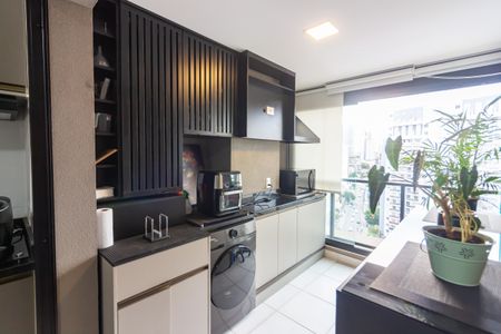 Varanda gourmet de apartamento à venda com 2 quartos, 50m² em Centro, Osasco