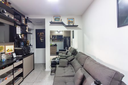 Apartamento à venda com 50m², 2 quartos e 2 vagasSala e Cozinha 