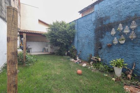 Casa à venda com 225m², 3 quartos e 2 vagasQuintal
