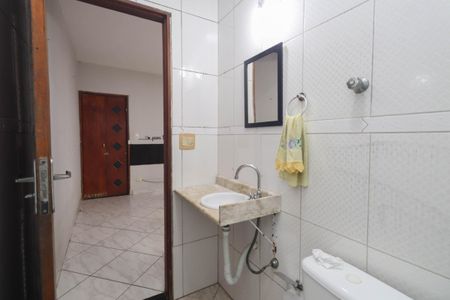 Casa à venda com 225m², 3 quartos e 2 vagasBanheiro da Suíte