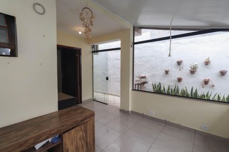 Casa à venda com 225m², 3 quartos e 2 vagasVaranda da Suíte