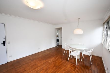 Apartamento à venda com 45m², 1 quarto e 1 vagaSala