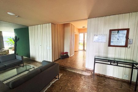 Apartamento à venda com 45m², 1 quarto e 1 vagahall de entrada