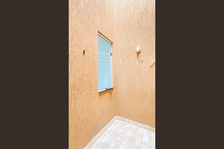 Casa à venda com 110m², 3 quartos e 2 vagasVaranda de jardim