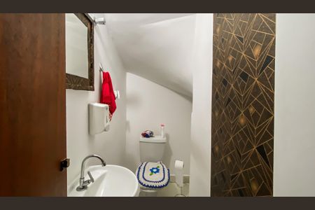 Casa à venda com 110m², 3 quartos e 2 vagasLavabo