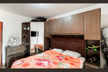 Casa à venda com 110m², 3 quartos e 2 vagasSuite