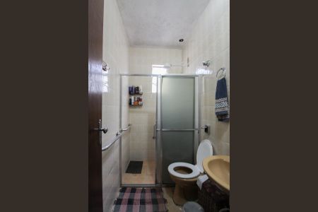 Casa à venda com 446m², 3 quartos e 4 vagas Casa à venda com 446m², 3 quartos e 4 vagasBanheiro Social