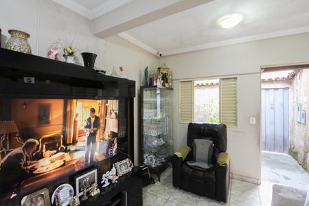 Sala de casa à venda com 3 quartos, 446m² em Liberdade, Belo Horizonte