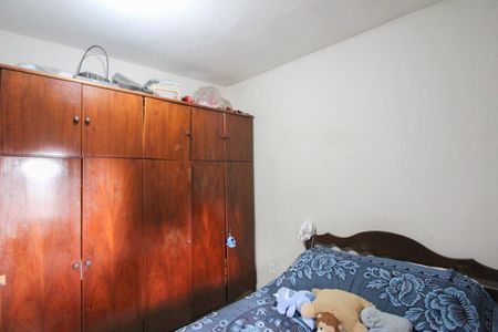 Casa à venda com 446m², 3 quartos e 4 vagas Casa à venda com 446m², 3 quartos e 4 vagasQuarto 2