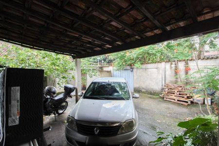 Casa à venda com 446m², 3 quartos e 4 vagas Casa à venda com 446m², 3 quartos e 4 vagasGaragem