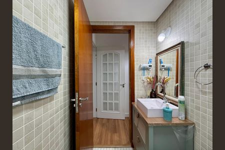 Apartamento para alugar com 85m², 3 quartos e 1 vaga Apartamento para alugar com 85m², 3 quartos e 1 vagaBanheiro Social