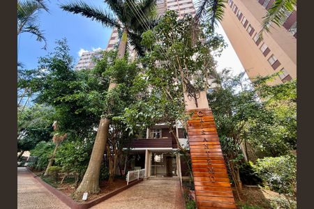 Apartamento para alugar com 85m², 3 quartos e 1 vaga Apartamento para alugar com 85m², 3 quartos e 1 vagaFachada Bloco