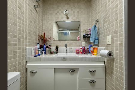 Apartamento para alugar com 85m², 3 quartos e 1 vaga Apartamento para alugar com 85m², 3 quartos e 1 vagaBanheiro Suíte