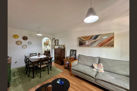 Apartamento para alugar com 85m², 3 quartos e 1 vaga Apartamento para alugar com 85m², 3 quartos e 1 vagaSala