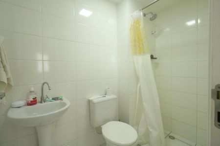 Apartamento para alugar com 41m², 2 quartos e 1 vaga Apartamento para alugar com 41m², 2 quartos e 1 vagaBanheiro