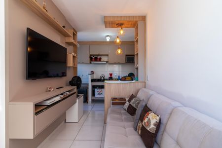 Sala de apartamento à venda com 2 quartos, 38m² em Parque Peruche, São Paulo