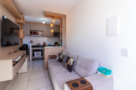 Sala de apartamento à venda com 2 quartos, 38m² em Parque Peruche, São Paulo
