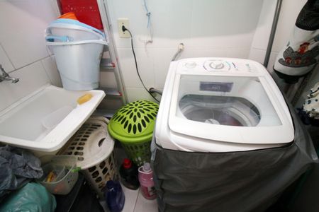 Casa à venda com 60m², 2 quartos e sem vagaÁrea de Serviço