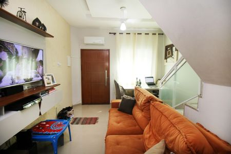 Casa à venda com 60m², 2 quartos e sem vagaSala
