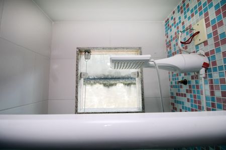 Casa à venda com 60m², 2 quartos e sem vagaBanheiro da Suíte