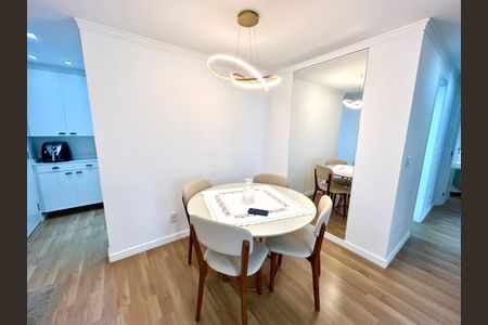 Sala de apartamento à venda com 3 quartos, 77m² em Jardim Flor da Montanha, Guarulhos