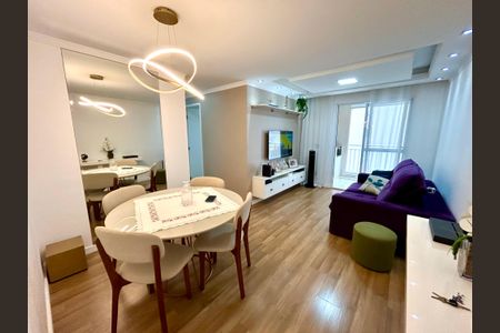 Sala de apartamento à venda com 3 quartos, 77m² em Jardim Flor da Montanha, Guarulhos