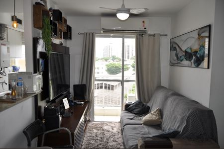Apartamento à venda com 3 quartos, 58m² em Del Castilho, Rio de Janeiro