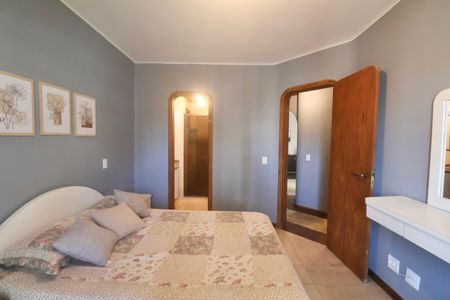 Apartamento para alugar com 104m², 3 quartos e 2 vagas Apartamento para alugar com 104m², 3 quartos e 2 vagasSuíte