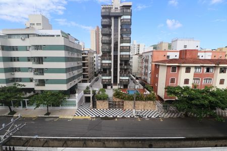 Apartamento para alugar com 104m², 3 quartos e 2 vagas Apartamento para alugar com 104m², 3 quartos e 2 vagasVista