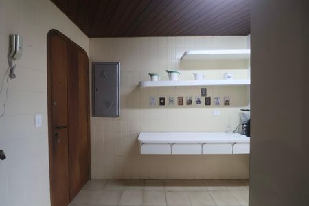 Apartamento para alugar com 104m², 3 quartos e 2 vagas Apartamento para alugar com 104m², 3 quartos e 2 vagasCozinha