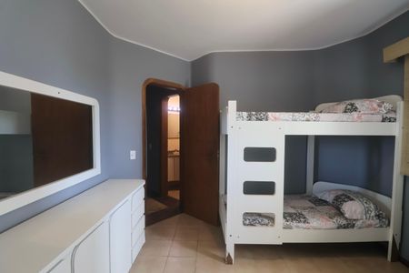 Apartamento para alugar com 104m², 3 quartos e 2 vagas Apartamento para alugar com 104m², 3 quartos e 2 vagasQuarto