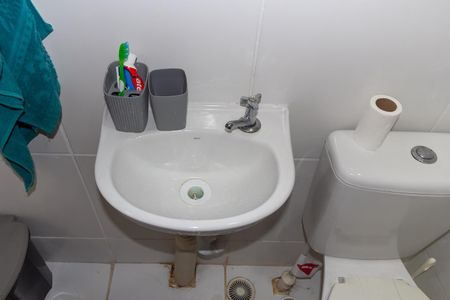 Apartamento à venda com 32m², 2 quartos e sem vaga Apartamento à venda com 32m², 2 quartos e sem vagaBanheiro