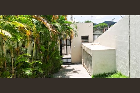 Apartamento à venda com 43m², 2 quartos e 1 vagaPortaria