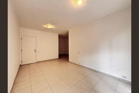 Apartamento à venda com 85m², 3 quartos e 1 vaga Apartamento à venda com 85m², 3 quartos e 1 vagaSala