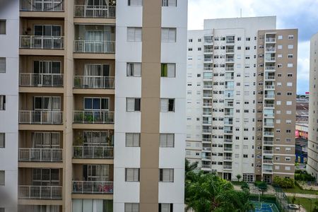 Vista de apartamento à venda com 2 quartos, 58m² em Parque Taboao, Taboão da Serra