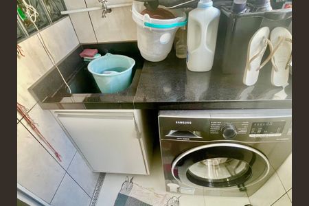 Apartamento à venda com 82m², 3 quartos e 1 vagaÁrea de Serviço