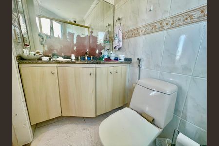 Apartamento à venda com 82m², 3 quartos e 1 vagaBanheiro 1