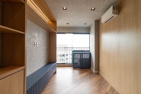 Sala de apartamento para alugar com 2 quartos, 47m² em Vila Anastácio, São Paulo