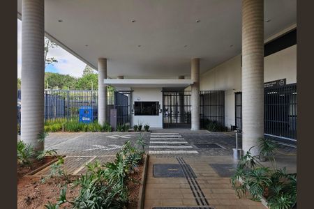 Apartamento para alugar com 47m², 2 quartos e 1 vaga Apartamento para alugar com 47m², 2 quartos e 1 vagaFachada