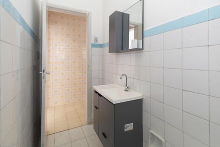 Banheiro  de casa para alugar com 1 quarto, 62m² em Jardim Modelo, São Paulo