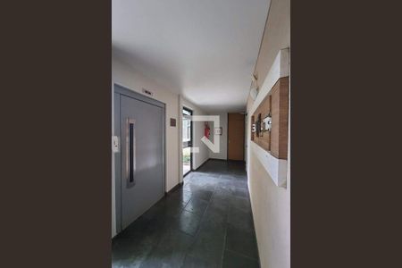 Apartamento para alugar com 48m², 2 quartos e 1 vaga Apartamento para alugar com 48m², 2 quartos e 1 vagaHall Social