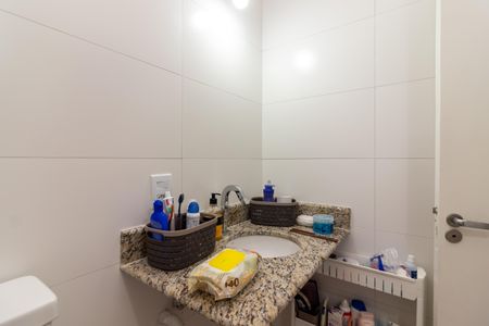 Apartamento para alugar com 48m², 2 quartos e 1 vaga Apartamento para alugar com 48m², 2 quartos e 1 vagaBanheiro