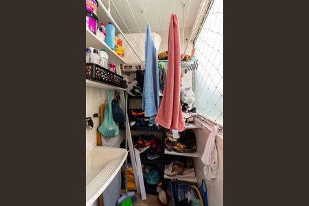 Apartamento para alugar com 48m², 2 quartos e 1 vaga Apartamento para alugar com 48m², 2 quartos e 1 vagaÁrea de Serviço