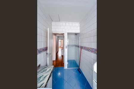 Casa à venda com 240m², 3 quartos e 3 vagasBanheiro